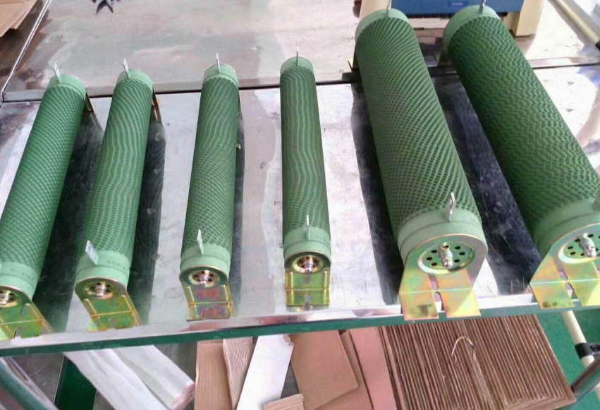 瓷管繞制無(wú)感電阻與電阻支架繞制無(wú)感電阻有什么區(qū)別